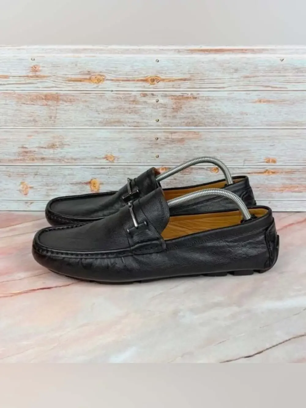 Vince Camuto Versic Loafers Pebbles Black Leather - EUC Like New